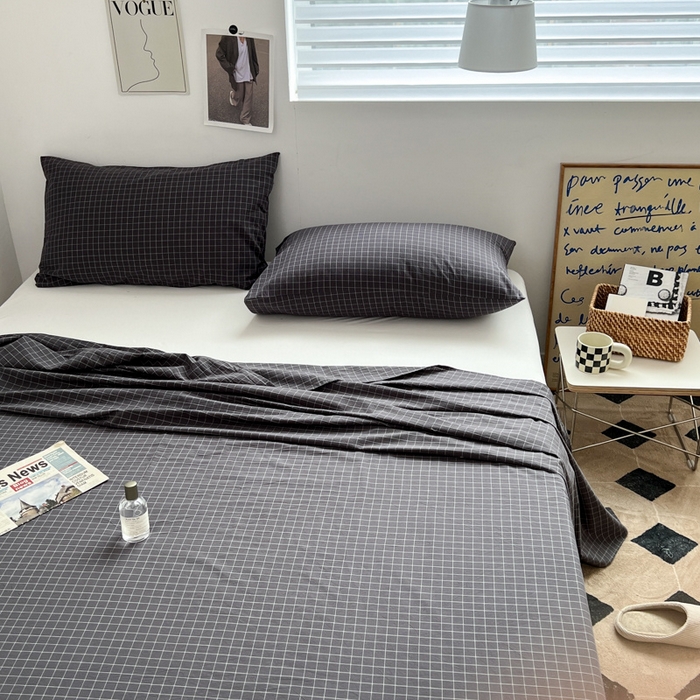 91家纺网 家纺一手货源 找家纺 2025新款水洗棉单床单 灰小方格