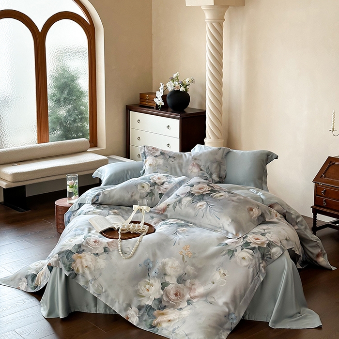 91家纺网 家纺一手货源 找家纺 2025新款60S奥地利兰精天丝数码印花宽边压线系列四件套 倾城-灰