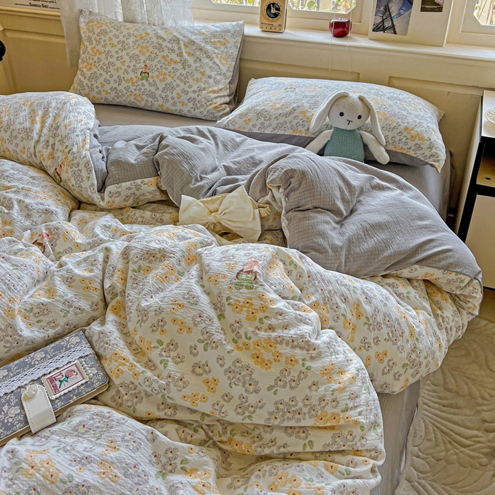 91家纺网 家纺一手货源 找家纺 一比一 2025新款云感皱皱双层纱四件套 妮可