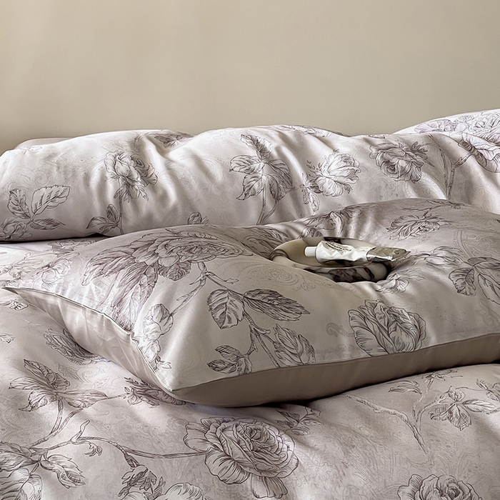 91家纺网 家纺一手货源 找家纺 咏绒家纺工厂店 2025新款60S奥地利兰精天丝数码印花暗合简约款系列四件套 夏洛-玉