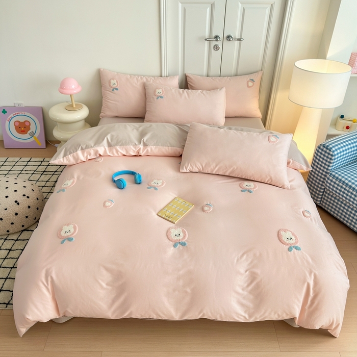 91家纺网 家纺一手货源 找家纺 锦觅2025新款奶油小清新毛巾绣全棉纯棉四件套（专版花型必须控价） 草莓兔兔