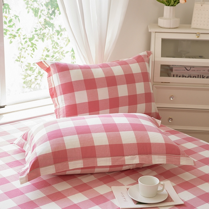 91家纺网 家纺一手货源 找家纺 木易家居 2025新款全棉色织水洗棉四件套 桃红中格