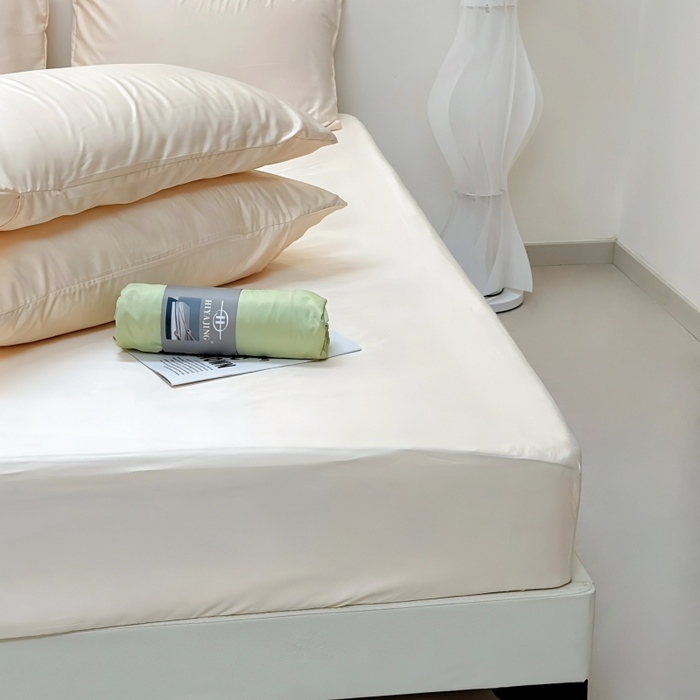 91家纺网 家纺一手货源 找家纺 兜米家居 2025新款床笠A类水洗真丝床笠三件套 冰玉