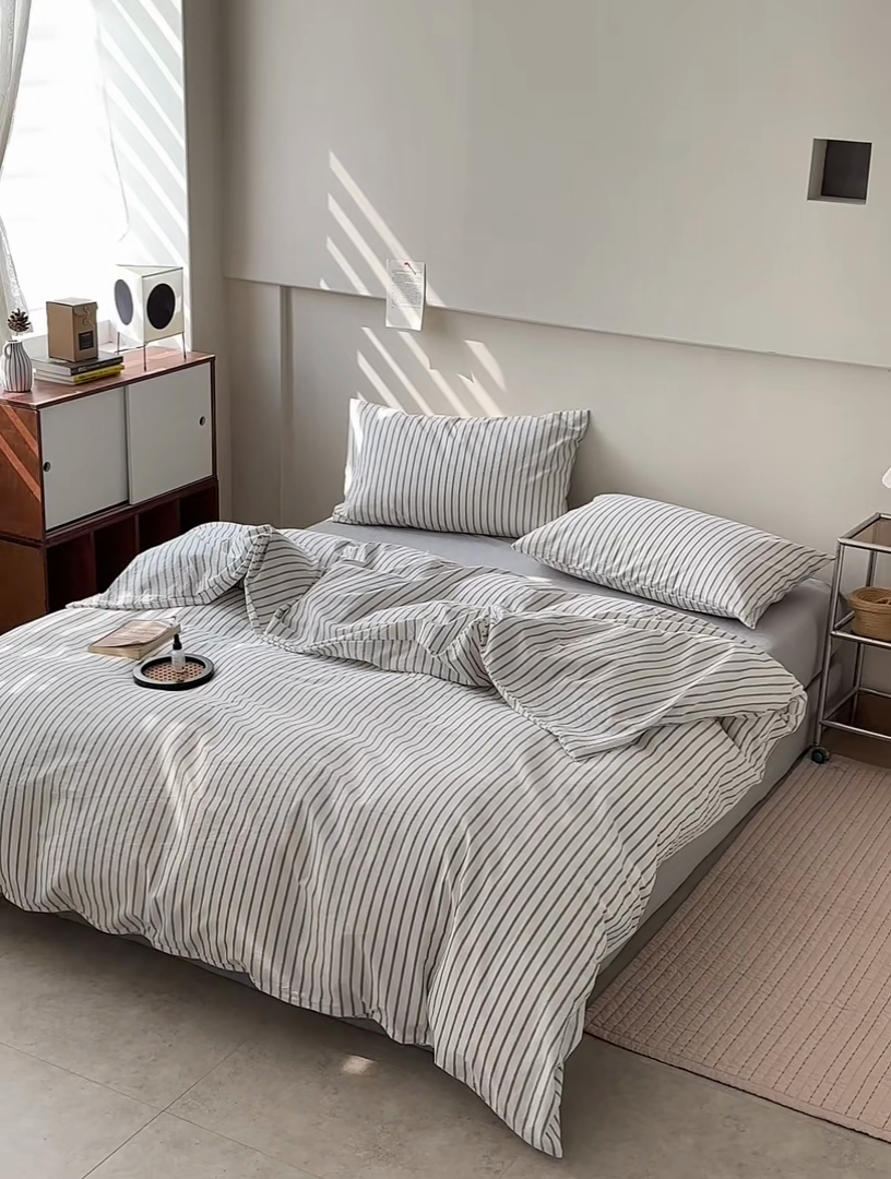 91家纺网 家纺一手货源 找家纺 水洗的故事 2025新款全棉色织水洗棉四件套 简序-灰