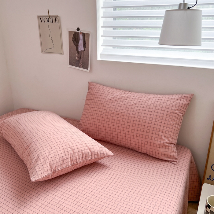 91家纺网 家纺一手货源 找家纺 2025新款水洗棉单床单 粉小方格