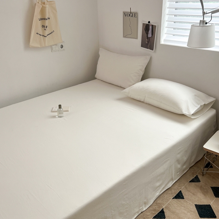 91家纺网 家纺一手货源 找家纺 2025新款水洗棉单床单 纯白