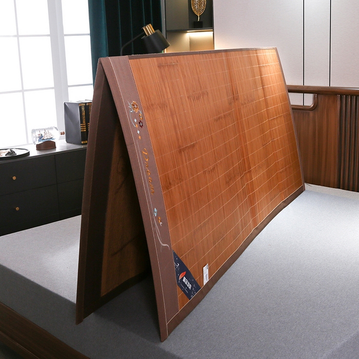 91家纺网 家纺一手货源 找家纺 鸣创 2025新款碳光竹席艾草驱蚊凉席草席藤席 步步高升