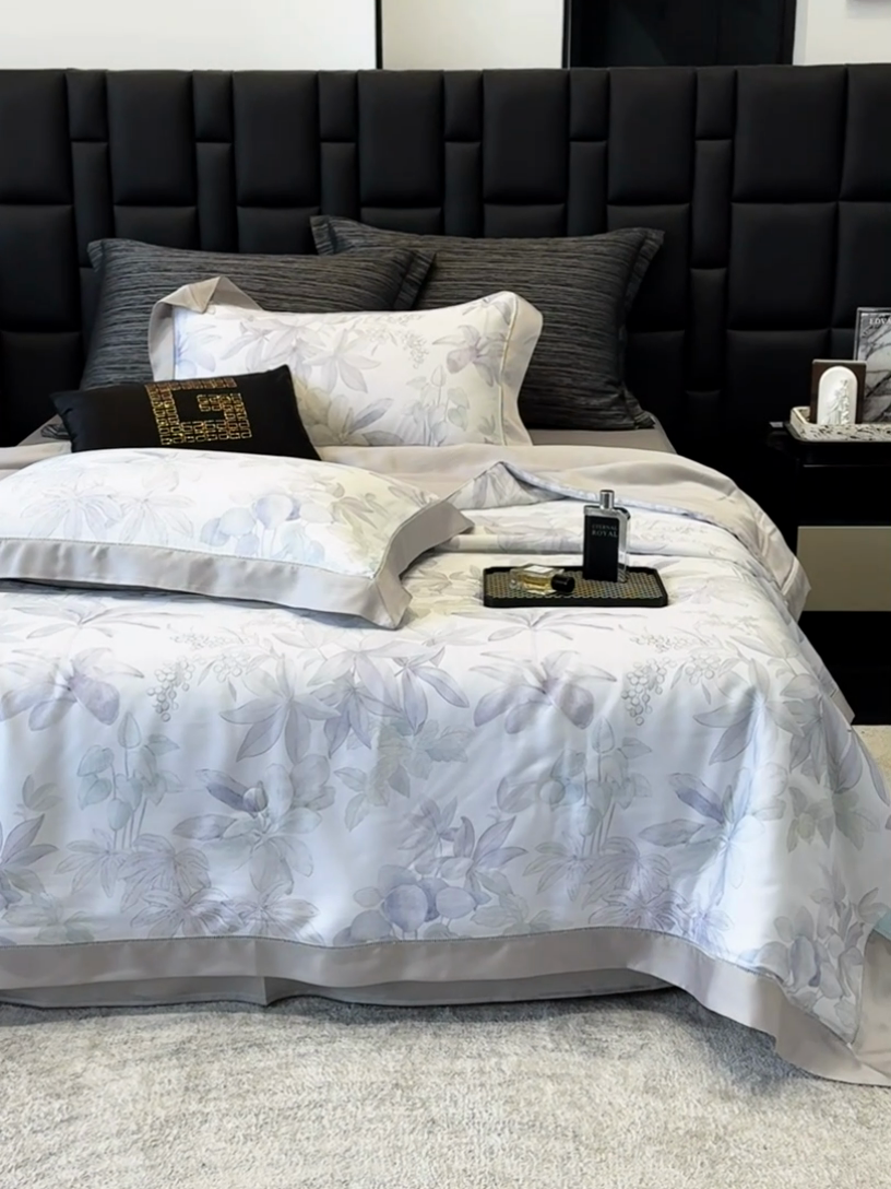 91家纺网 家纺一手货源 找家纺 若未家居 LOVEWE HOUSE 2025新款兰精天丝印花夏被及夏被四件套 落叶派对（床单款+床盖款）