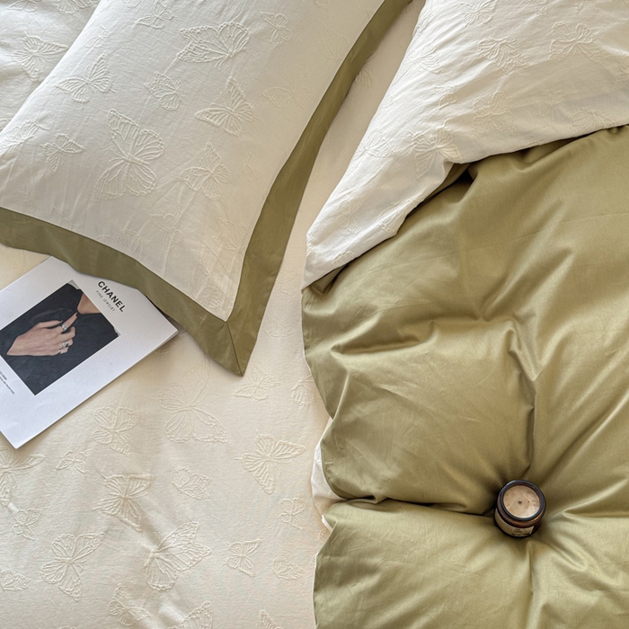 91家纺网 家纺一手货源 找家纺 若未家居 LOVEWE HOUSE 2025新款50S色织空气层水洗大提花全棉四件套 梦蝶-春日白