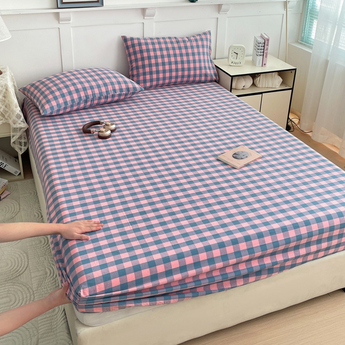 91家纺网 家纺一手货源 找家纺 2025新款全棉水洗棉套件-单床笠 粉灰小格