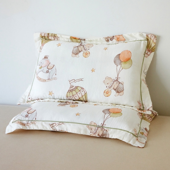 91家纺网 家纺一手货源 找家纺 嗨生活2025新款天竹系列A类竹纤维四层纱枕套 儿童枕套 幼儿园枕套 缤纷马戏团