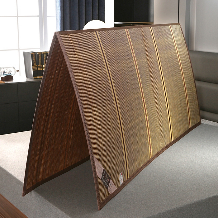 91家纺网 家纺一手货源 找家纺 森璐家纺 2025新款茶香养生竹席藤席草席冰丝席凉席子 木纹-反面亚草