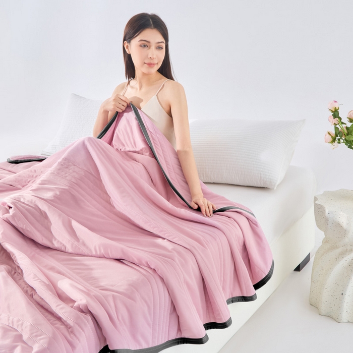 91家纺网 家纺一手货源 找家纺 丝薇雅 2025新款凉感丝夏被冰淇淋夏凉被 黑边-条纹粉色