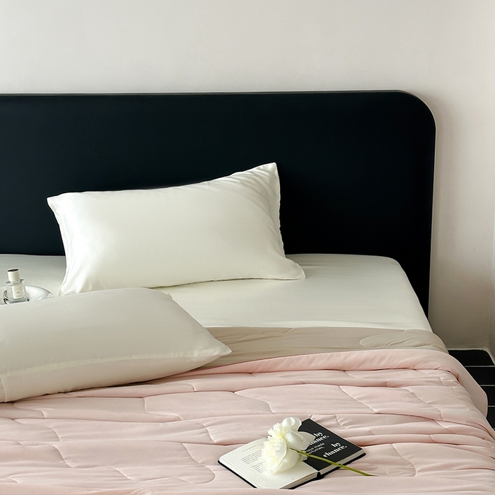 91家纺网 家纺一手货源 找家纺 时年家纺 2025新款升级版180克高定即刻凉感夏被 甜杏粉