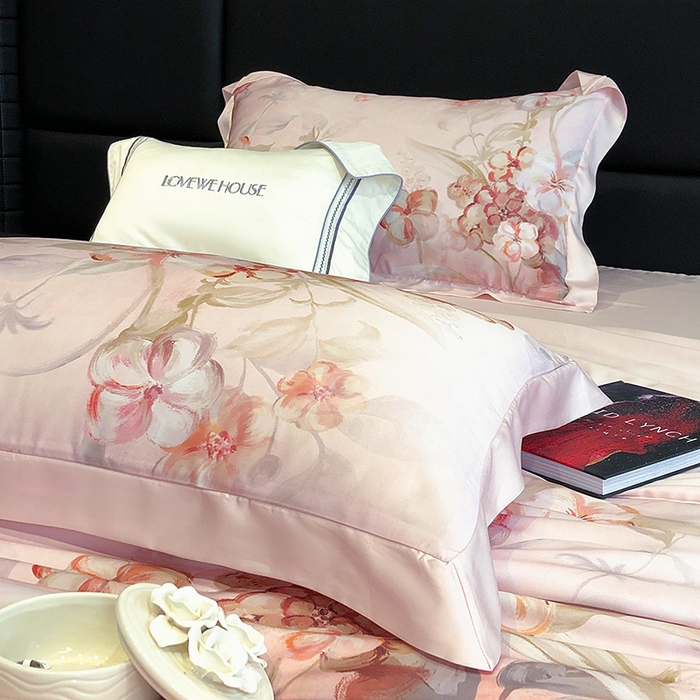 91家纺网 家纺一手货源 找家纺 若未家居 LOVEWE HOUSE 2025新款兰精天丝印花夏被及夏被四件套 花西子 粉（床单款+床盖款）