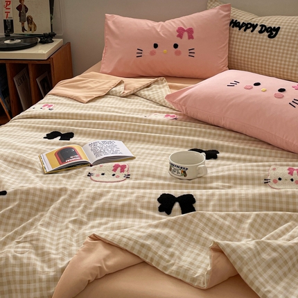 91家纺网 家纺一手货源 找家纺 （总）红嘴企鹅 2025新款卡通毛巾绣空调被夏被四件套