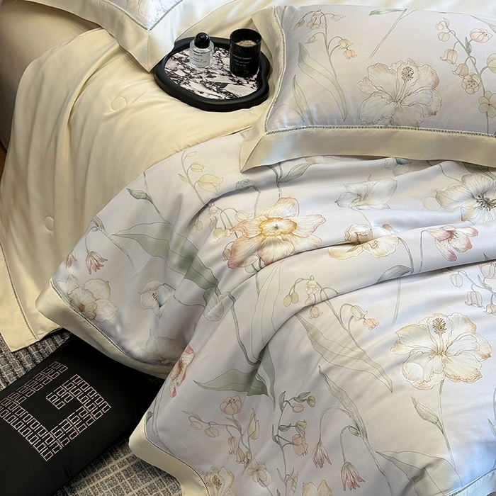 91家纺网 家纺一手货源 找家纺 若未家居 LOVEWE HOUSE 2025新款兰精天丝印花夏被及夏被四件套 西子铃兰（床单款+床盖款）