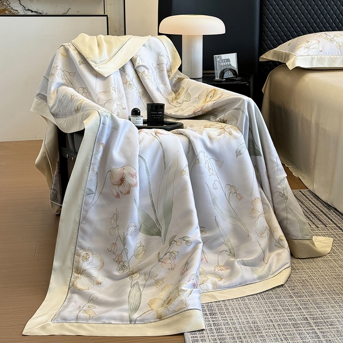 91家纺网 家纺一手货源 找家纺 若未家居 LOVEWE HOUSE 2025新款兰精天丝印花夏被及夏被四件套 西子铃兰（床单款+床盖款）