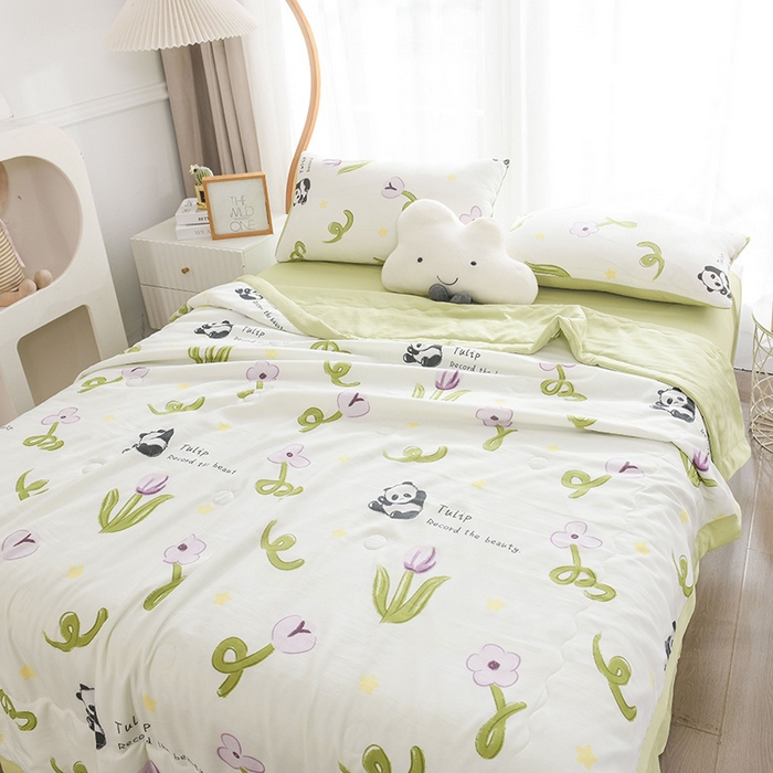 91家纺网 家纺一手货源 找家纺 红日子纺织品 2025新款棉麻夏被四件套 快乐熊猫