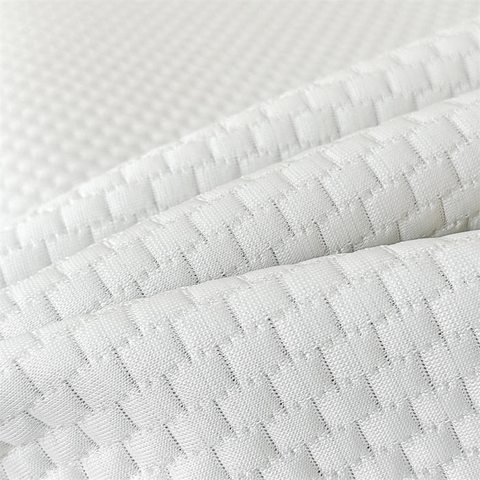 91家纺网 家纺一手货源 找家纺 启程家纺 2025春夏新款冰豆豆凉席刺绣款复合三明治三件套 小香风-白