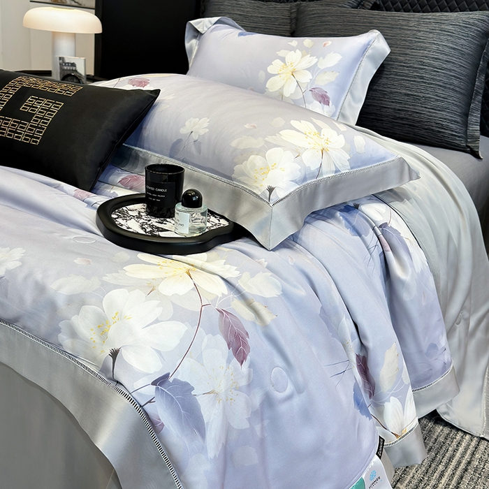 91家纺网 家纺一手货源 找家纺 若未家居 LOVEWE HOUSE 2025新款兰精天丝印花夏被及夏被四件套 紫郁气氛（床单款+床盖款）