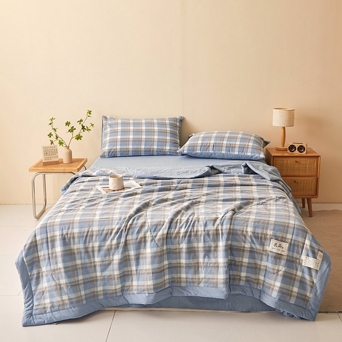 91家纺网 家纺一手货源 找家纺 秋泽家纺 2025新款全棉色织水洗棉棉花夏被夏凉被空调被 简兮蓝