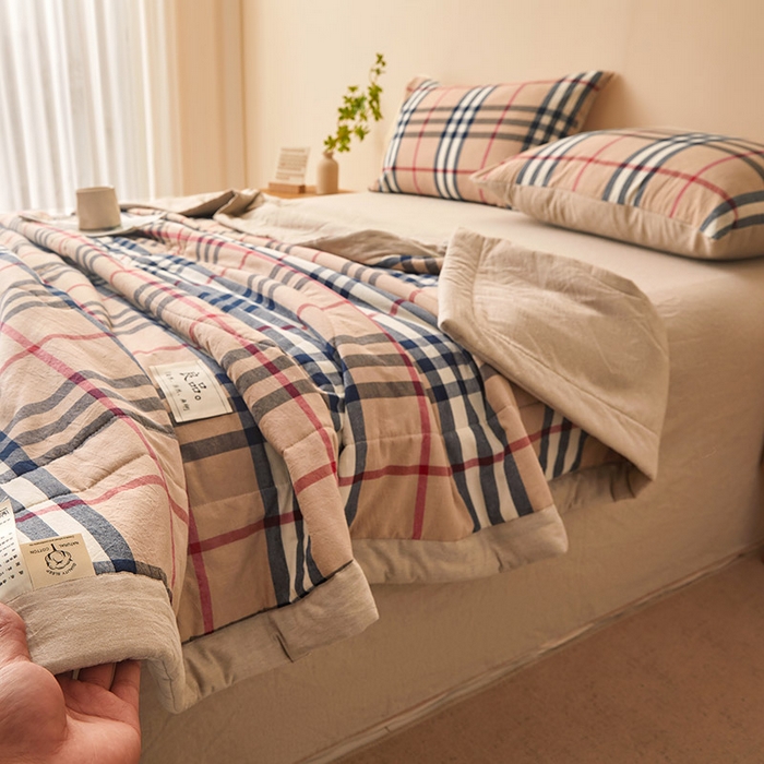 91家纺网 家纺一手货源 找家纺 秋泽家纺 2025新款全棉色织水洗棉棉花夏被夏凉被空调被 巴宝莉格