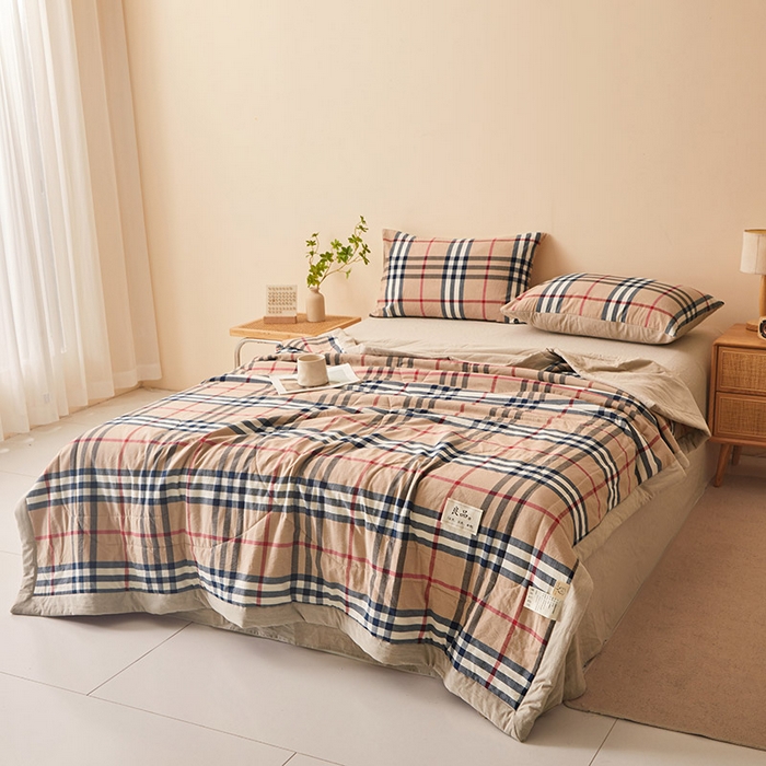 91家纺网 家纺一手货源 找家纺 秋泽家纺 2025新款全棉色织水洗棉棉花夏被夏凉被空调被 巴宝莉格