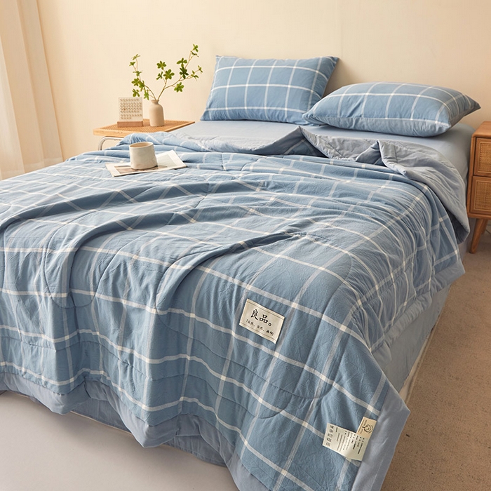 91家纺网 家纺一手货源 找家纺 秋泽家纺 2025新款全棉色织水洗棉棉花夏被夏凉被空调被 海蓝大格