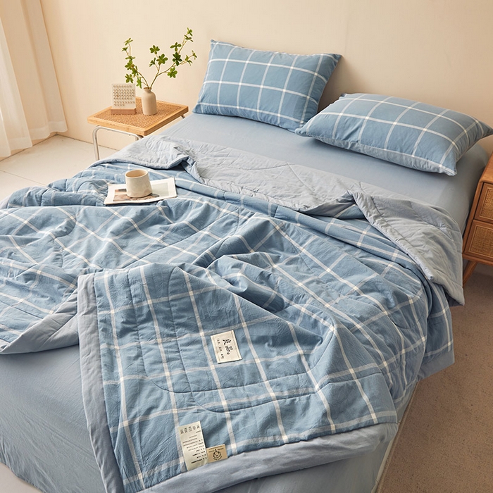 91家纺网 家纺一手货源 找家纺 秋泽家纺 2025新款全棉色织水洗棉棉花夏被夏凉被空调被 海蓝大格