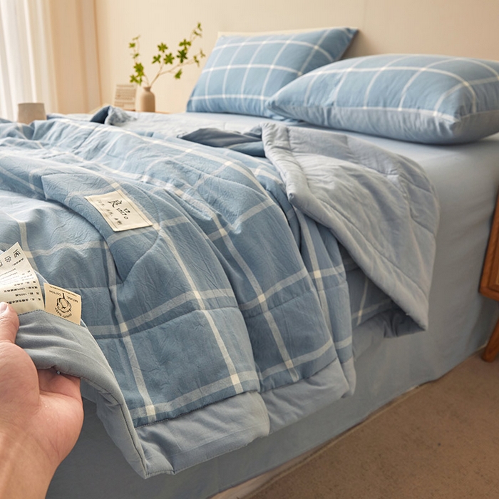 91家纺网 家纺一手货源 找家纺 秋泽家纺 2025新款全棉色织水洗棉棉花夏被夏凉被空调被 海蓝大格