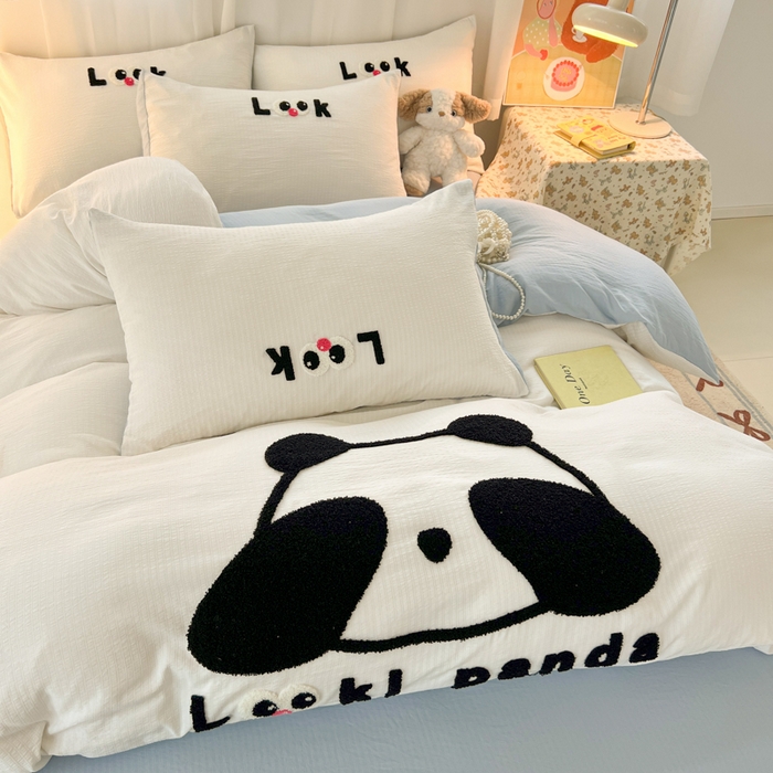 91家纺网 家纺一手货源 找家纺 多乐家纺 2025新款超柔加厚有氧提花针织小竺棉绣花四件套(提供买家秀） 大脸猫-白蓝