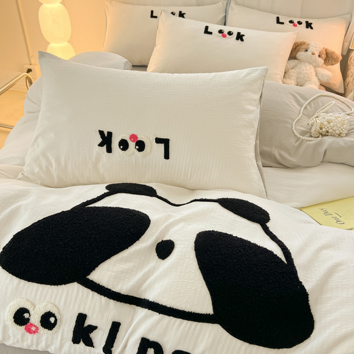 91家纺网 家纺一手货源 找家纺 多乐家纺 2025新款超柔加厚有氧提花针织小竺棉绣花四件套(提供买家秀） 大脸猫-白灰