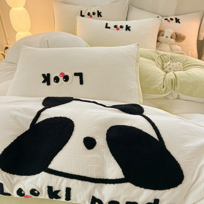 91家纺网 家纺一手货源 找家纺 多乐家纺 2025新款超柔加厚有氧提花针织小竺棉绣花四件套(提供买家秀） 大脸猫-白绿