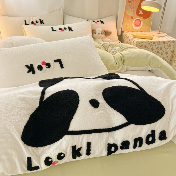 91家纺网 家纺一手货源 找家纺 多乐家纺 2025新款超柔加厚有氧提花针织小竺棉绣花四件套(提供买家秀） 大脸猫-白绿