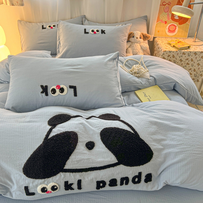 91家纺网 家纺一手货源 找家纺 多乐家纺 2025新款超柔加厚有氧提花针织小竺棉绣花四件套(提供买家秀） 大脸猫-蓝蓝