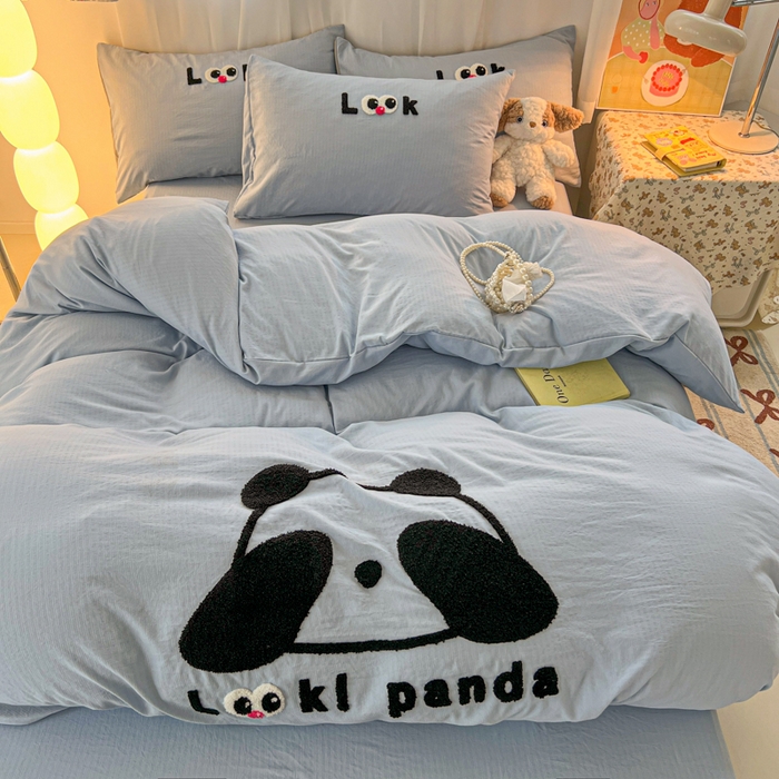 91家纺网 家纺一手货源 找家纺 多乐家纺 2025新款超柔加厚有氧提花针织小竺棉绣花四件套(提供买家秀） 大脸猫-蓝蓝