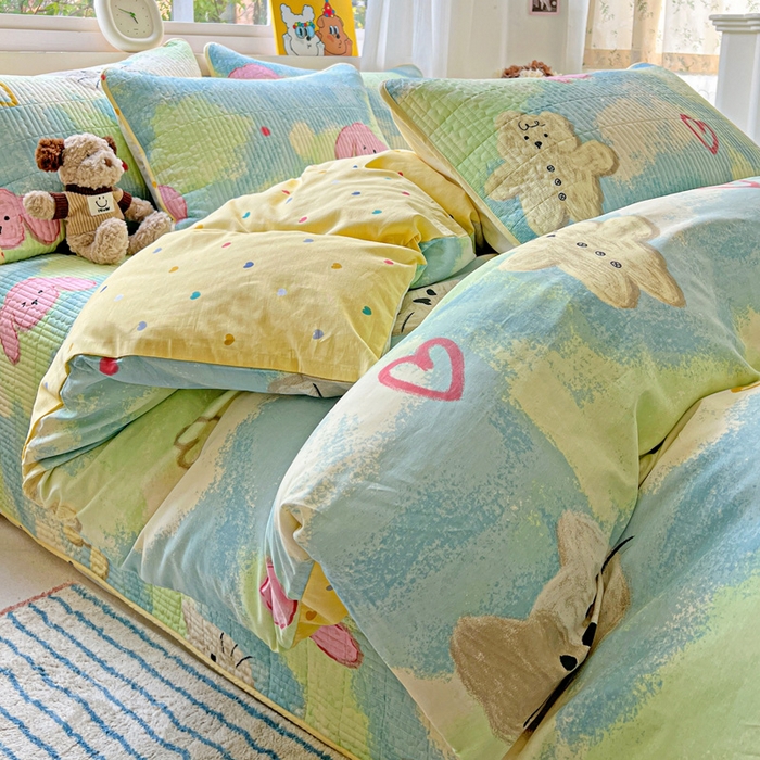 91家纺网 家纺一手货源 找家纺 羽爱家纺 2025新款A类13372全棉印花砂洗床盖套件 狗狗猫