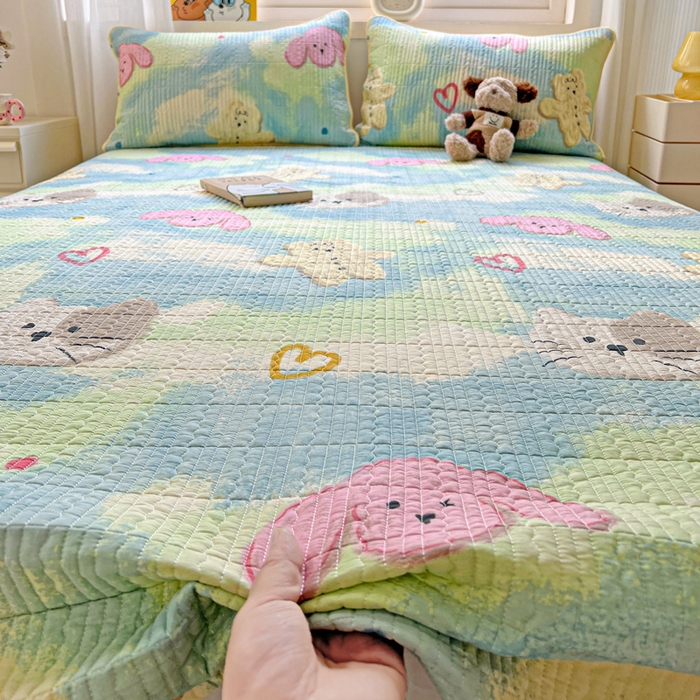 91家纺网 家纺一手货源 找家纺 羽爱家纺 2025新款A类13372全棉印花砂洗床盖套件 狗狗猫