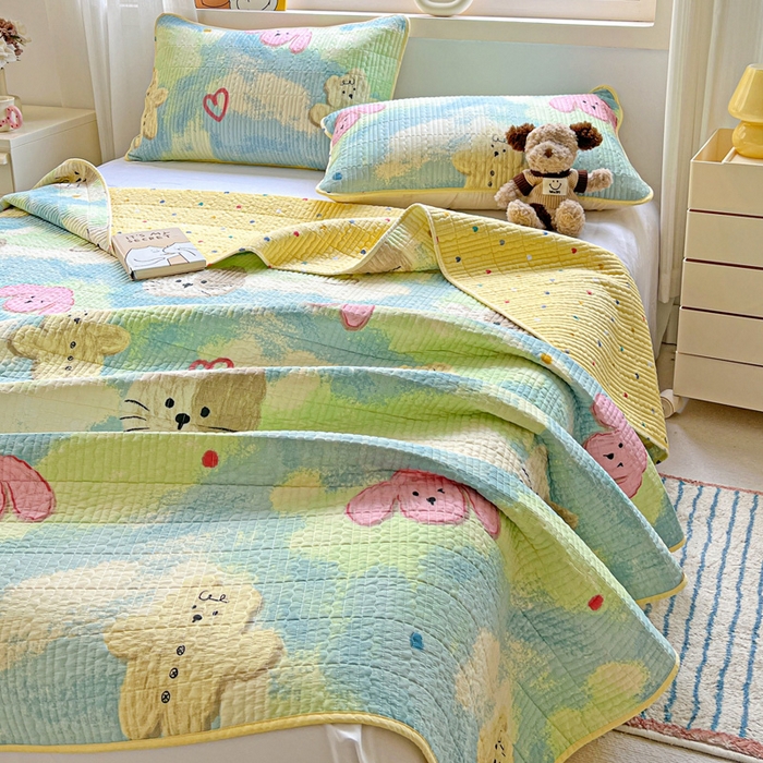 91家纺网 家纺一手货源 找家纺 羽爱家纺 2025新款A类13372全棉印花砂洗床盖套件 狗狗猫