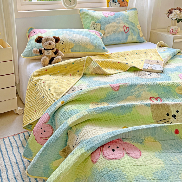 91家纺网 家纺一手货源 找家纺 羽爱家纺 2025新款A类13372全棉印花砂洗床盖套件 狗狗猫