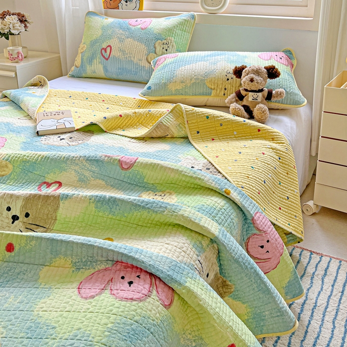 91家纺网 家纺一手货源 找家纺 羽爱家纺 2025新款A类13372全棉印花砂洗床盖套件 狗狗猫