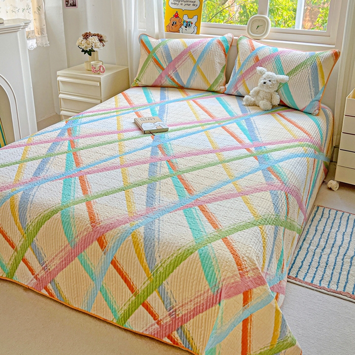 91家纺网 家纺一手货源 找家纺 羽爱家纺 2025新款A类13372全棉印花砂洗床盖套件 花火派对