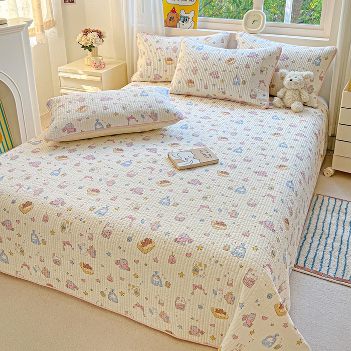 91家纺网 家纺一手货源 找家纺 羽爱家纺 2025新款A类13372全棉印花砂洗床盖套件 礼物