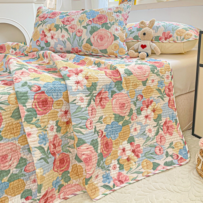 91家纺网 家纺一手货源 找家纺 羽爱家纺 2025新款A类13372全棉印花砂洗床盖套件 满溪