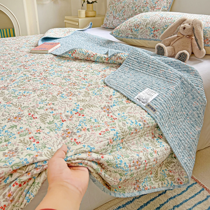 91家纺网 家纺一手货源 找家纺 羽爱家纺 2025新款A类13372全棉印花砂洗床盖套件 暮春色