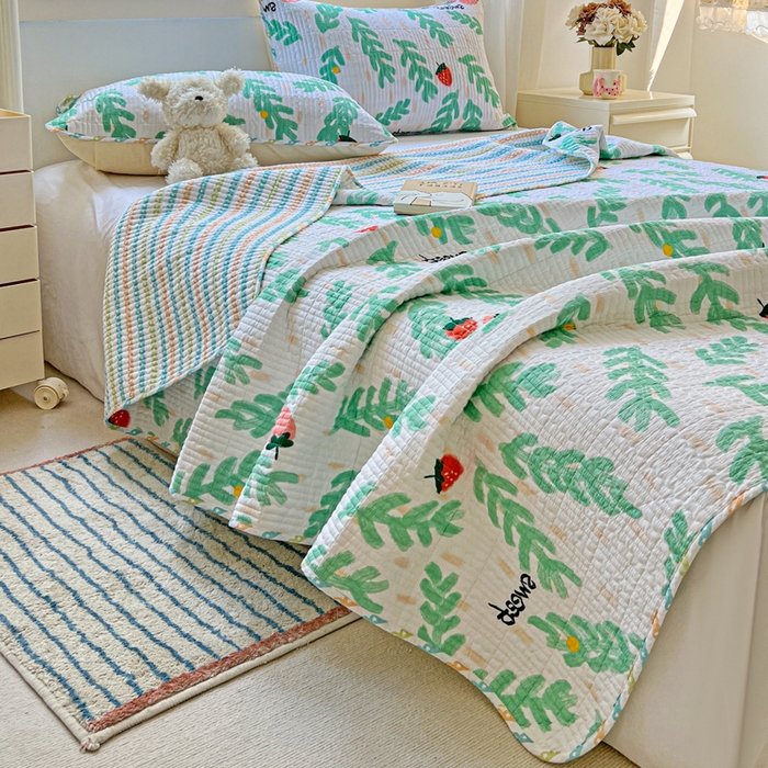 91家纺网 家纺一手货源 找家纺 羽爱家纺 2025新款A类13372全棉印花砂洗床盖套件 青春派