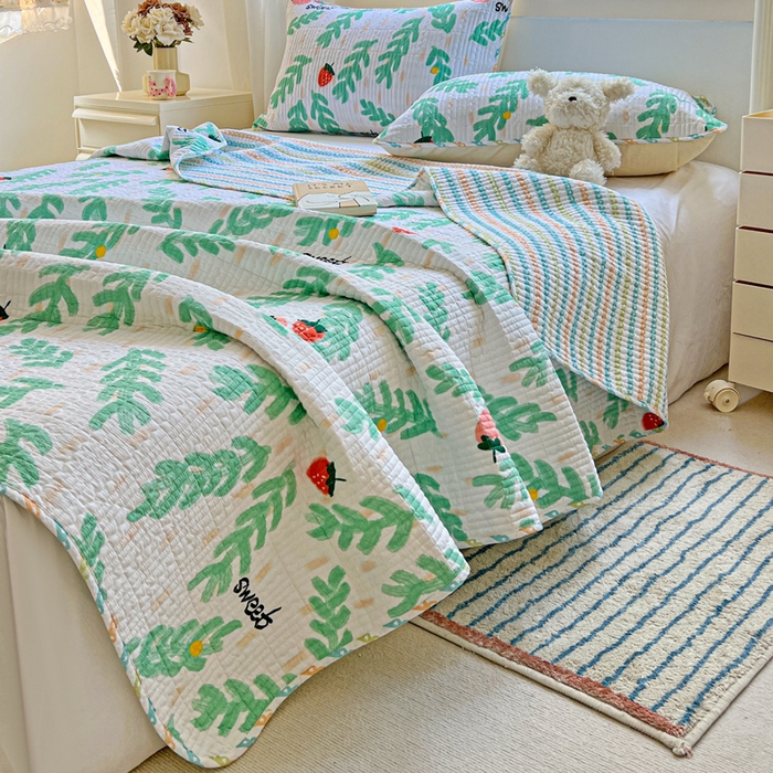 91家纺网 家纺一手货源 找家纺 羽爱家纺 2025新款A类13372全棉印花砂洗床盖套件 青春派