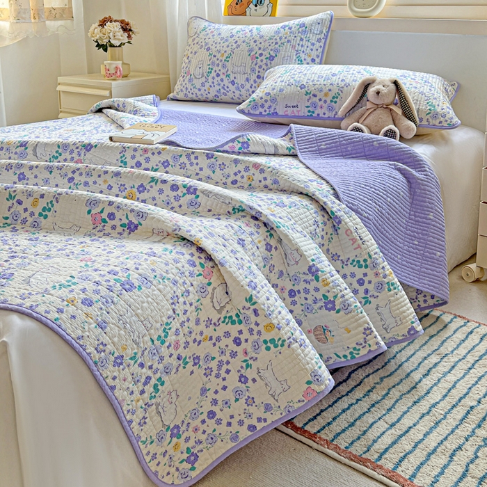 91家纺网 家纺一手货源 找家纺 羽爱家纺 2025新款A类13372全棉印花砂洗床盖套件 田园猫