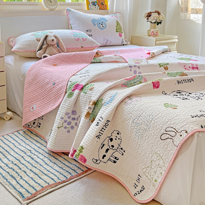 91家纺网 家纺一手货源 找家纺 羽爱家纺 2025新款A类13372全棉印花砂洗床盖套件 小甜豆